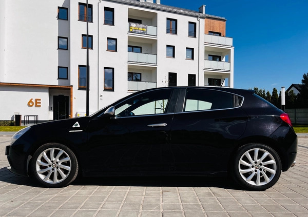 Alfa Romeo Giulietta cena 20900 przebieg: 285000, rok produkcji 2010 z Siemiatycze małe 667